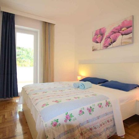 Apartment In Porec/Istrien 10214 Dış mekan fotoğraf