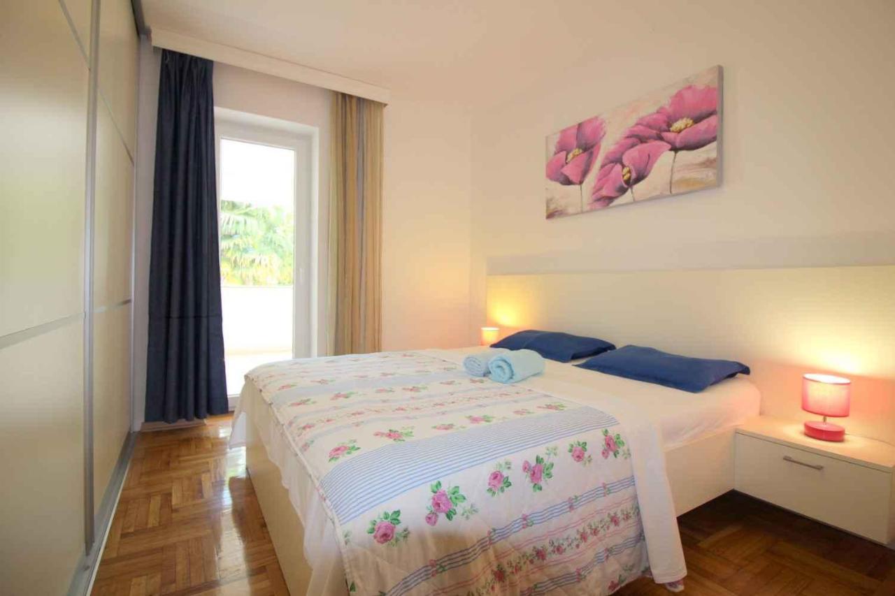 Apartment In Porec/Istrien 10214 Dış mekan fotoğraf