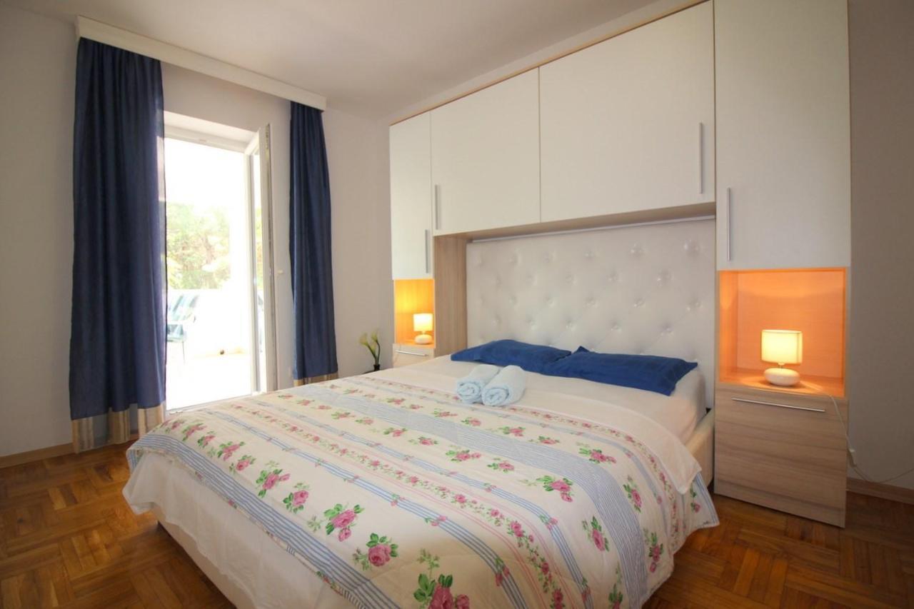 Apartment In Porec/Istrien 10214 Dış mekan fotoğraf